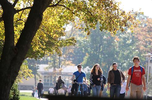 美高校“新”招生:自制视频陈述“我是谁”