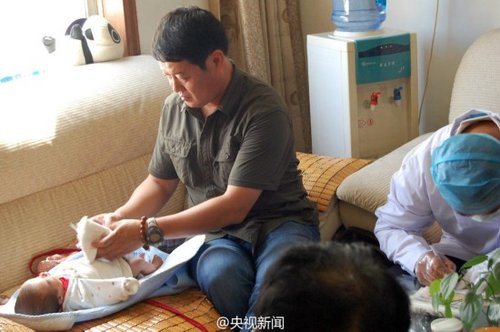 山东破获贩婴案37儿童获救 亲生父母卖孩子（组图）