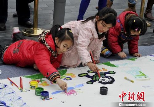 四川“小小毕加索”少儿绘画大赛正式启动_教育_腾讯网