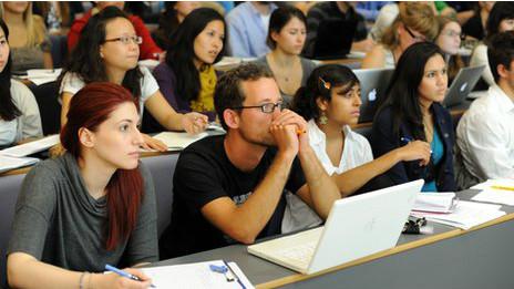 学费涨价 英大学加大投资吸引穷学生