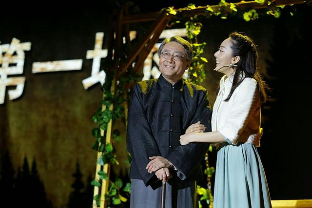 新晋“星女郎”鄂靖文自曝想当妈，原因竟是一部话剧