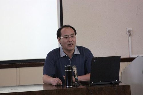 华中科技大学远程与继续教育学院召开总结会