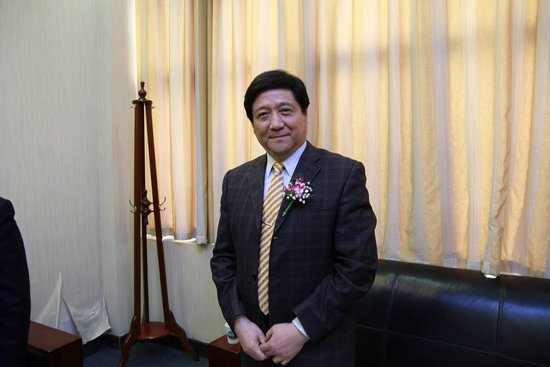 ���ɷ磺��ҵ�ʹ�ҵ���ܾ��Էֿ�