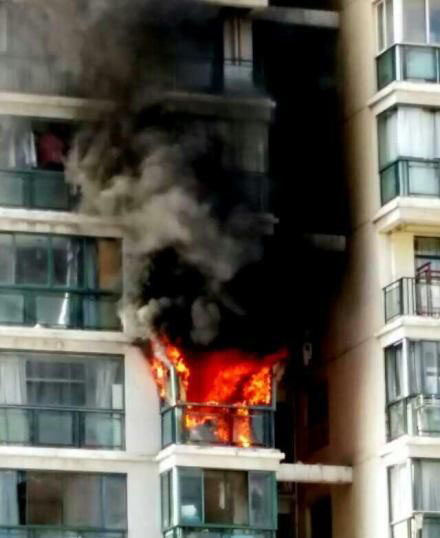 7岁女童火灾中蹊跷死亡 系<em>表姐</em>行凶后纵火_教