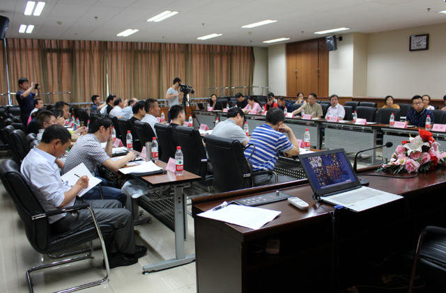 中国课改杰出教师、杰出校长评审会召开