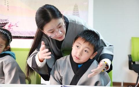 让孩子疯狂爱上作文!大人物思维作文究竟有何