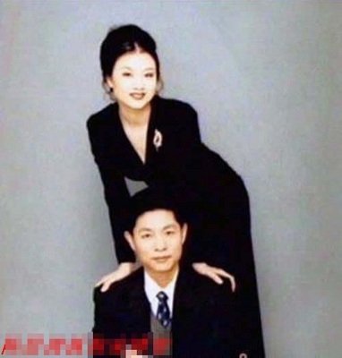 揭秘宋祖英<em>婚姻生活</em> 儿子<em>照片</em>大曝光_教育_腾