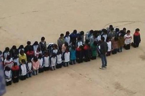 播报:儿童成人化倾向加剧引关注 <em>日本</em>学生被<em>逼</em>