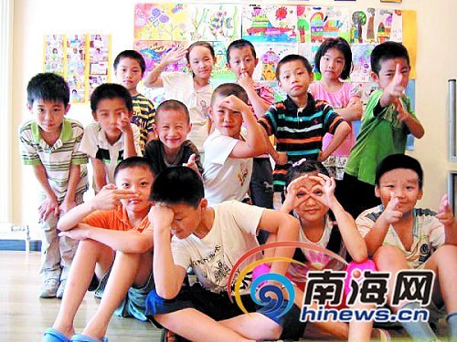 家长忧心孩子无聊:暑假宅童咋办好?