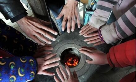 宁夏:今冬起所有农村中小学告别炉火取暖方式