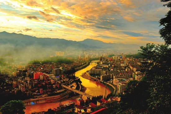 谷城gdp_谷城工业化城镇化融合发展 重民生促脱贫倾力为民(3)