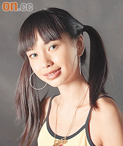 组图:angelababy高鼻被疑整容