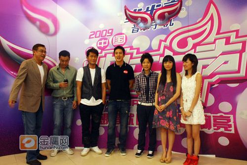 惜君可唯<em>快女彩排</em>图片_惜君可唯<em>快女彩排</em>_社