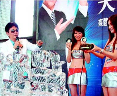 吴宗宪做老板自卖自夸 站台推销自家LED灯(图)