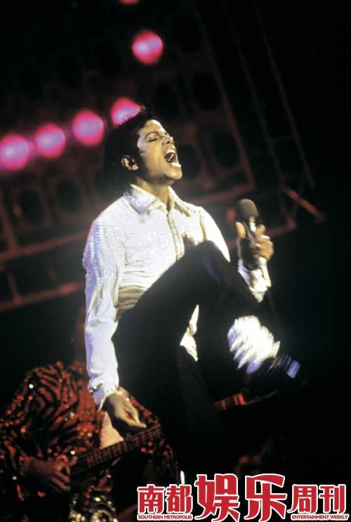 <em>迈克尔·杰克</em>时尚50面--杰克逊最全时尚注解_