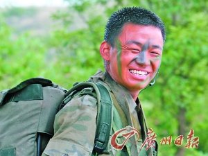 王宝强很忙很快乐:想演一场轰轰烈烈的爱情戏