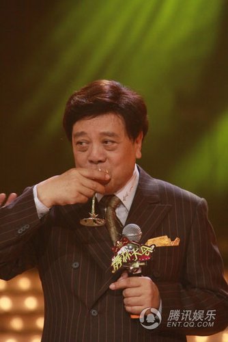 河北卫视主持人诚诚+央视主持人海霞