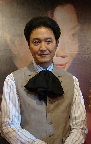 电视剧《徐悲鸿》记者见面会在香河影视基地