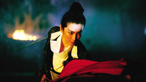 看,李青霞! 李冰冰《狄仁杰》男装造型曝光