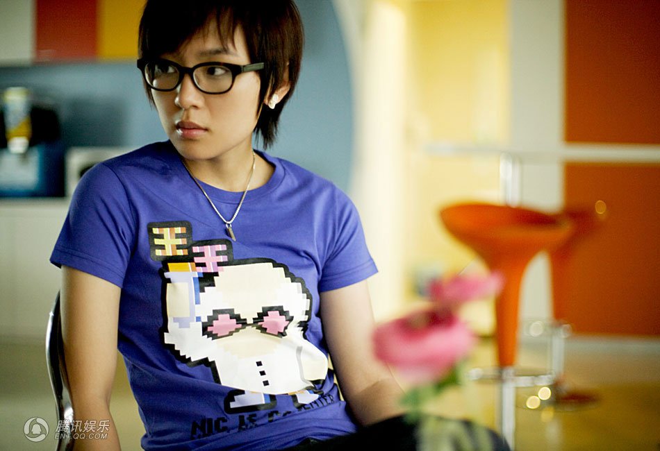 人物周刊:周笔畅高清组图_周笔畅_天涯来吧