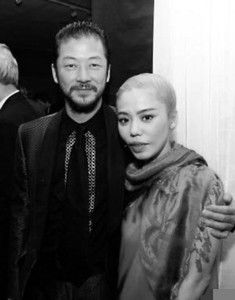 浅野忠信宣布离婚 与歌手chara结束14年婚姻_