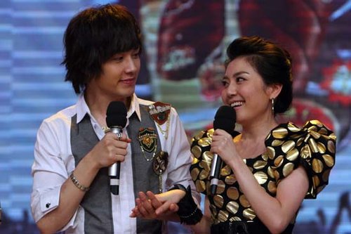 李承铉做嘉宾秀中文 老外为中国美女争锋吃醋