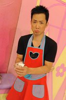 组图:《<em>美女厨房</em>》录像 <em>邓萃雯</em>黎耀祥亲热下厨