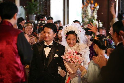 《上海上海》杀青在即 段奕宏大婚压轴亮相_