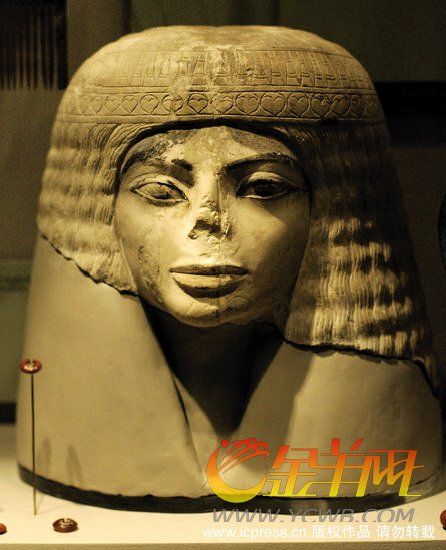 古埃及雕像酷似迈克尔杰克逊 粉丝纷纷慕名而