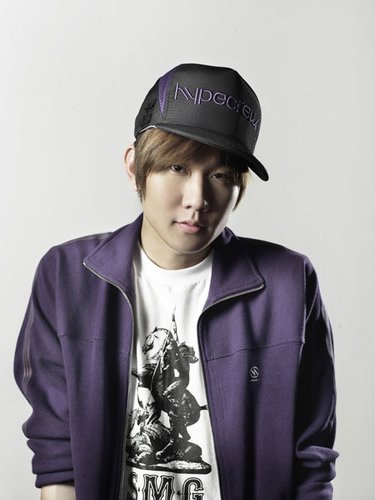 林俊杰成对唱王子 《小酒窝》后《信心旅行》