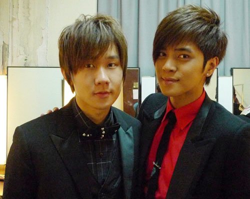 林俊杰罗志祥<em>搞怪照片</em>曝光 两大潮人惺惺相惜