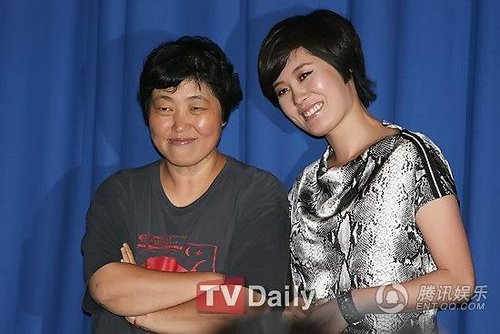 韩国影片《飞吧企鹅》首尔龙山办媒体首映会_