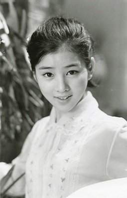 谁是日本十大女演员?