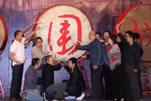 《十月围城》曝光8分钟片花 誓师大会敲响战鼓