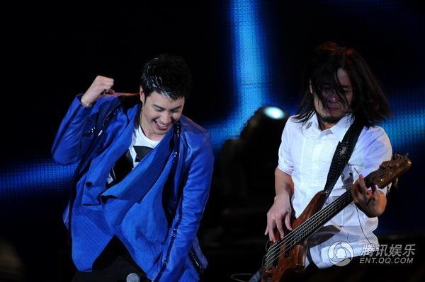 十全十美后再战工体 潘玮柏承诺攻下鸟巢(图)_