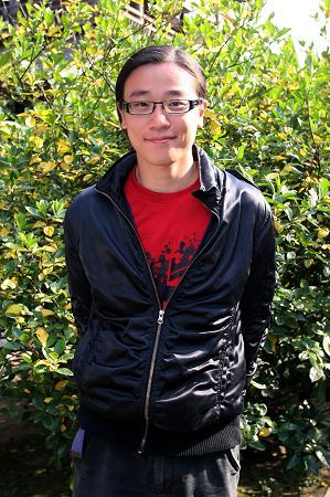 鸣杭州成立工作室 自称是帮儿子开山_华语影