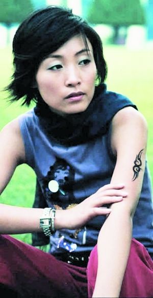 著名女歌手陈琳跳楼自杀