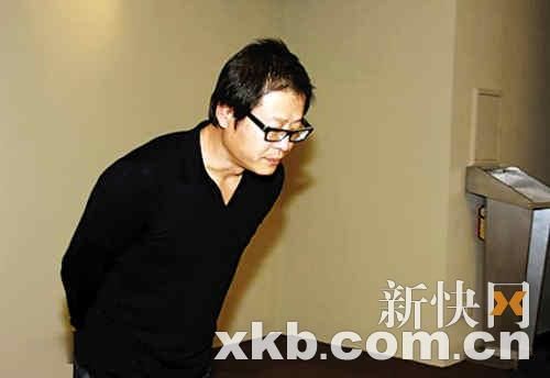 陈琳昨日出殡 前夫沈永革缺席好友杨坤送花圈