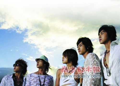 深圳站3名成员拒演取消 东方神起提前解散?_日