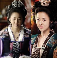 从<em>服装</em>见证《<em>善德女王</em>》中美室宫主的荣耀盛衰