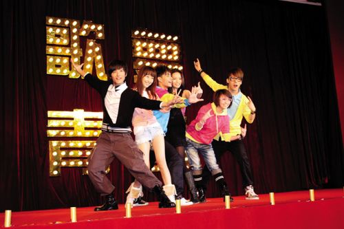 中国版《歌舞青春》开机 华谊兄弟试水歌舞片