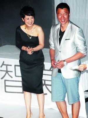 《<em>蜗居</em>》热播 <em>海清</em>称受孙红雷影响成戏痴_内