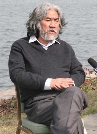 首度拍青春偶像剧 张纪中自称请不动黄晓明_内