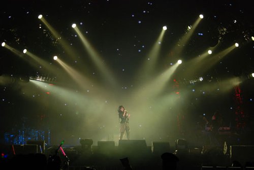 张惠妹广州热辣开唱+歌迷更期待北京演唱会(图)