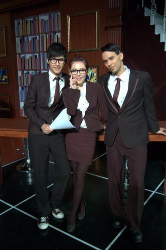 唐笑主持《百科全说》风格渐成 新单曲紧张筹