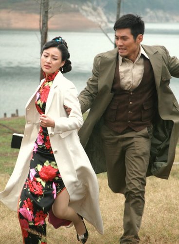 潘<em>金莲</em>成严宽<em>女友</em> 《生死迷局》碰撞火花 _内