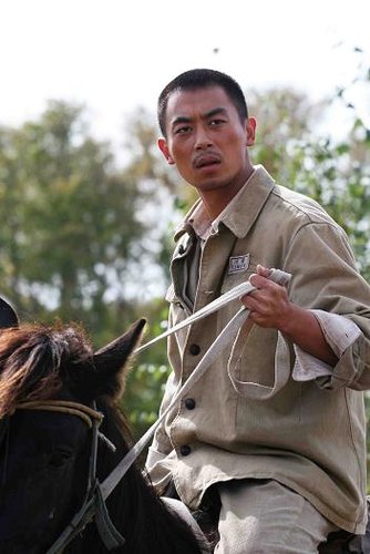 励志大戏《情系北大荒》朱亚文诠释忠诚信仰_内地电视剧_娱乐_腾讯网