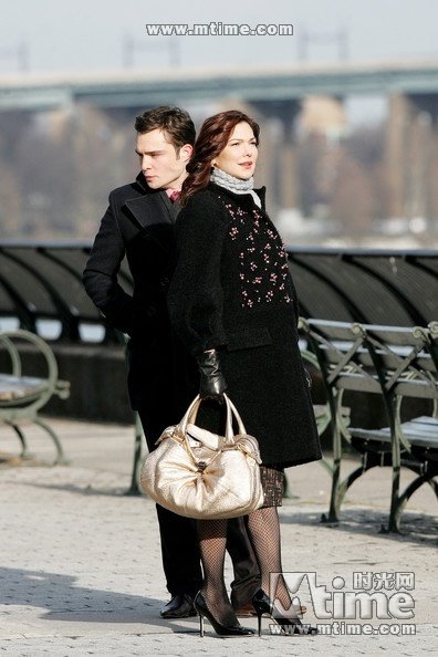 《<em>绯闻女孩</em>》兢兢业业 <em>街头</em>拍戏主演全阵容_海