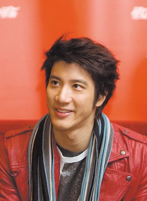 王菲翻唱别人老歌王力宏顶替周杰伦