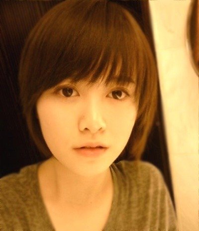 娱乐新闻:韩国女星具惠善大玩自拍_娱乐新闻_娱乐_腾讯网